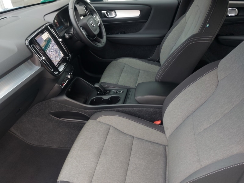 Used Volvo XC40 2024 for sale - 76771498: Photo 5