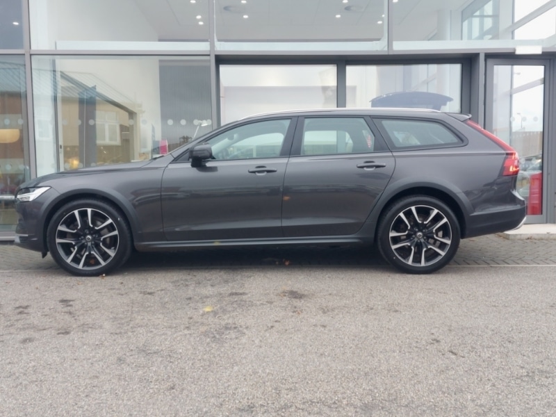 Used Volvo V90 2022 for sale - 76387767: Photo 4