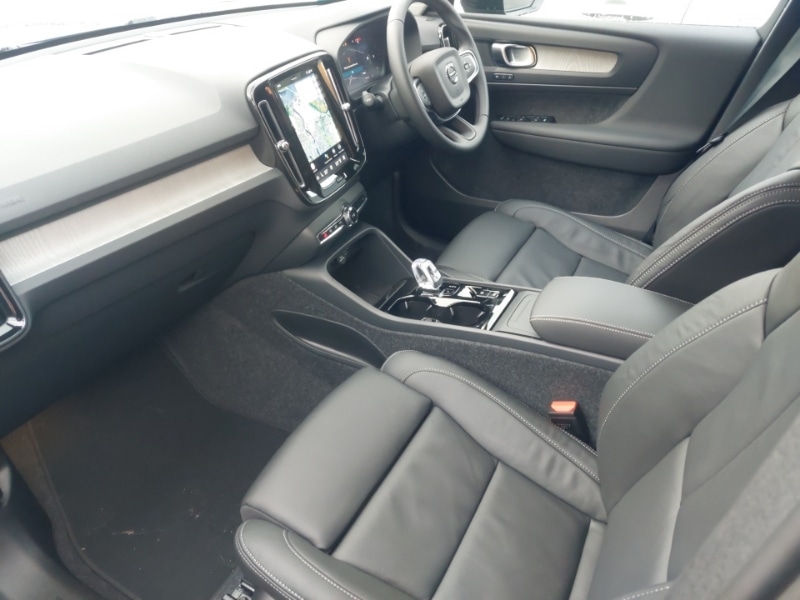 Used Volvo XC40 2025 for sale - 77333644: Photo 5