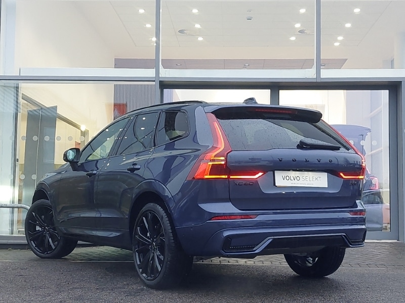 Used Volvo XC60 2025 for sale - 77234977: Photo 3