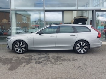 Used Volvo V90 2025 for sale - 79031288: Photo