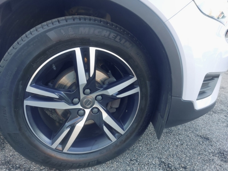 Used Volvo XC40 2021 for sale - 77385779: Photo 9