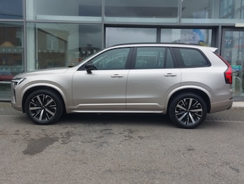 Used Volvo XC90 2025 for sale - 78948936: Photo