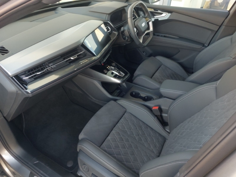 Used Audi Q4 e-tron 2025 for sale - 77852628: Photo 5