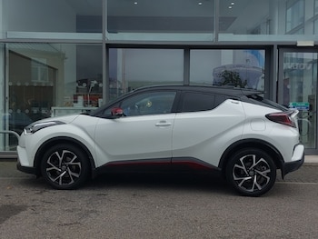 Used Toyota C-HR 2018 for sale - 79569884: Photo
