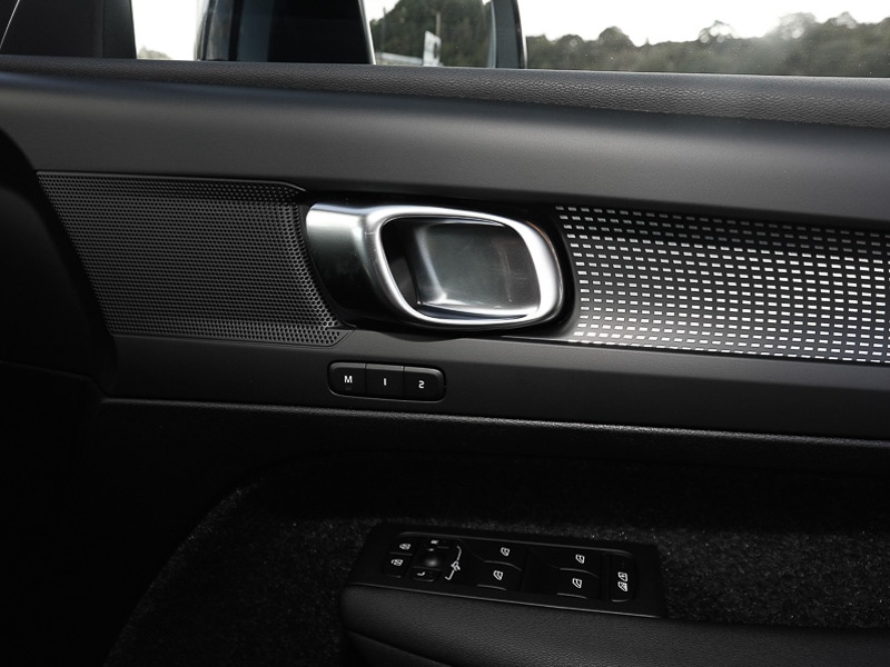 Used Volvo XC40 2025 for sale - 76369739: Photo 14