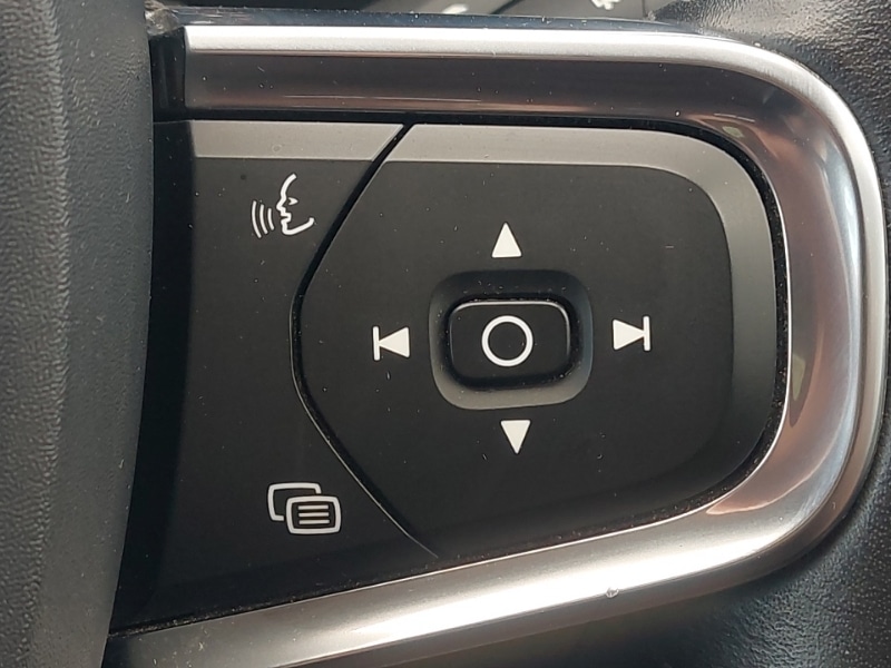 Used Volvo XC40 2019 for sale - 76150405: Photo 16