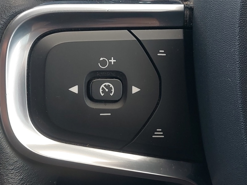 Used Volvo XC40 2019 for sale - 76150405: Photo 17