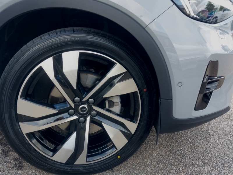 Used Volvo XC40 2024 for sale - 76795191: Photo 9