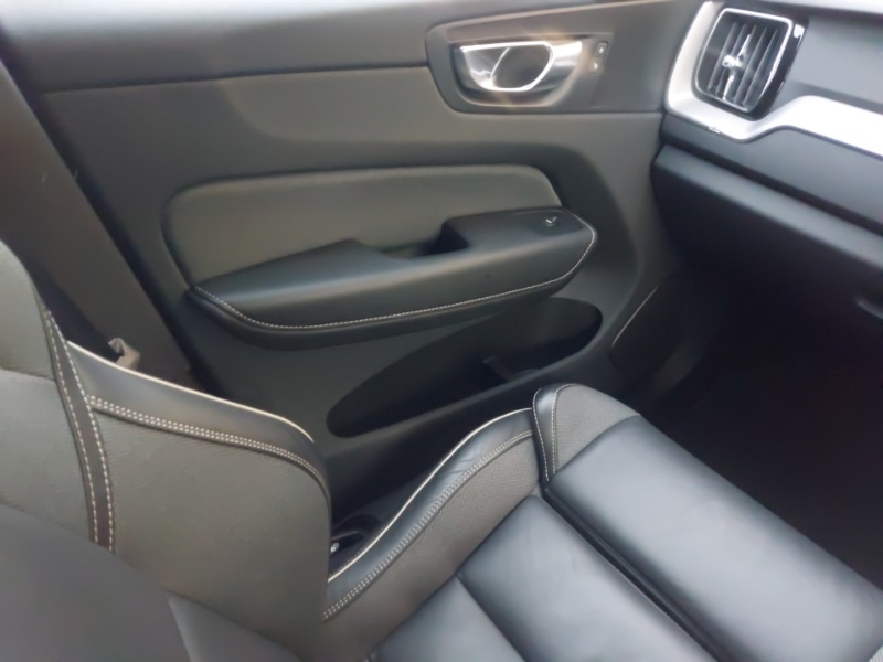 Used Volvo XC60 2022 for sale - 76788800: Photo 11