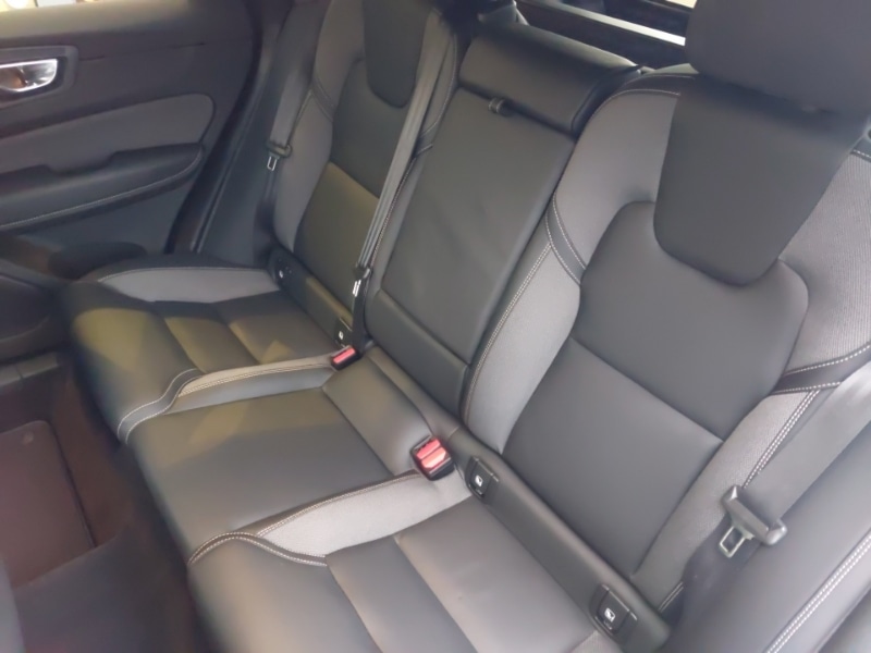 Used Volvo XC60 2022 for sale - 76788800: Photo 6