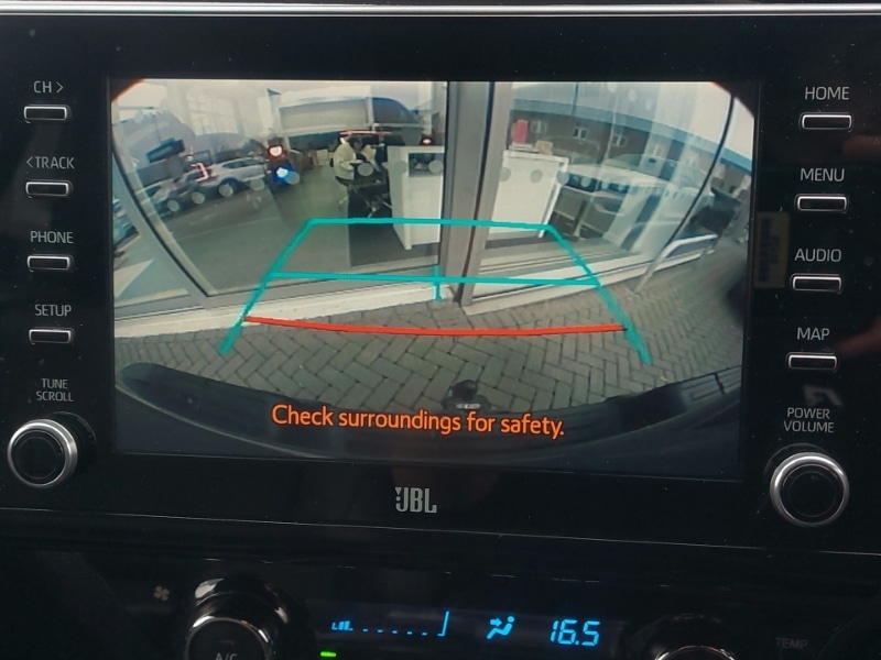 Used Toyota Hilux 2021 for sale - 76383999: Photo 19