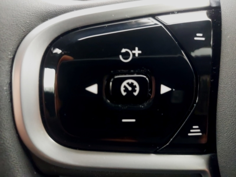 Used Volvo S60 2022 for sale - 77024593: Photo 17