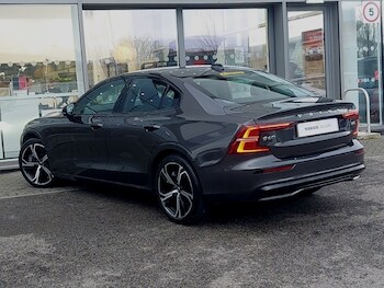 Used Volvo S60 2022 for sale - 77024593: Photo