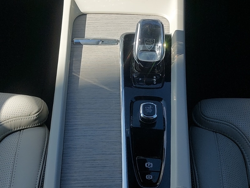 Used Volvo XC60 2022 for sale - 76602702: Photo 13