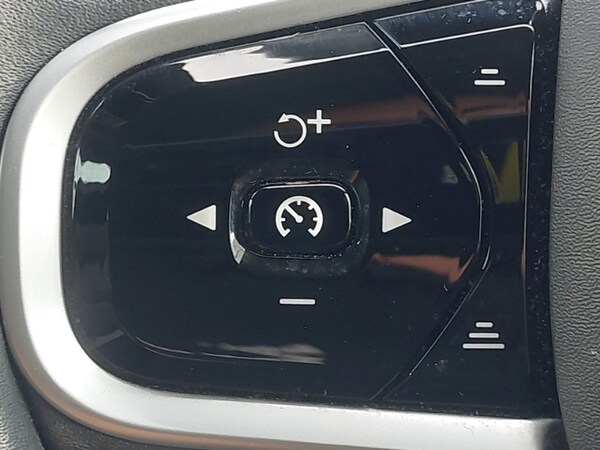 Used Volvo XC60 2021 for sale - 75132864: Photo 16