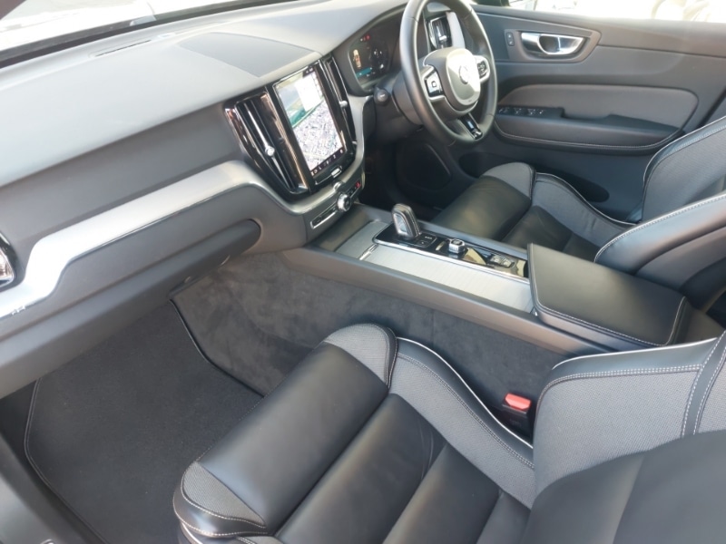 Used Volvo XC60 2022 for sale - 76834380: Photo 5