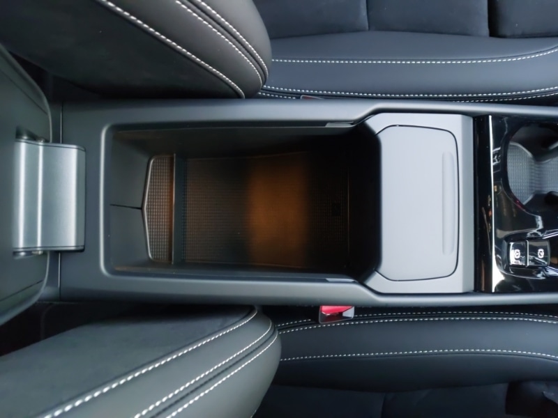 Used Volvo XC40 2025 for sale - 77141702: Photo 18