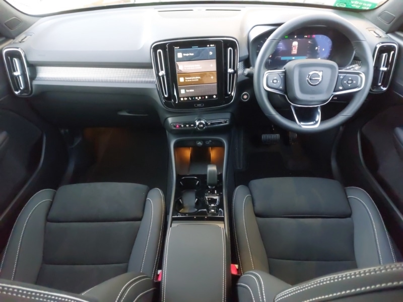 Used Volvo XC40 2025 for sale - 77141702: Photo 2