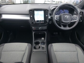 Used Volvo XC40 2025 for sale - 78368944: Photo
