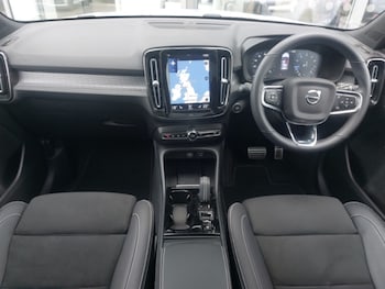Used Volvo XC40 2022 for sale - 75506417: Photo