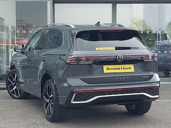 Used Volkswagen Tiguan 2024 for sale - 74988443: Photo