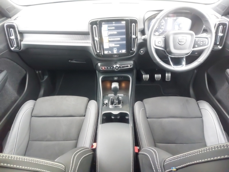 Used Volvo XC40 2022 for sale - 77066135: Photo 2