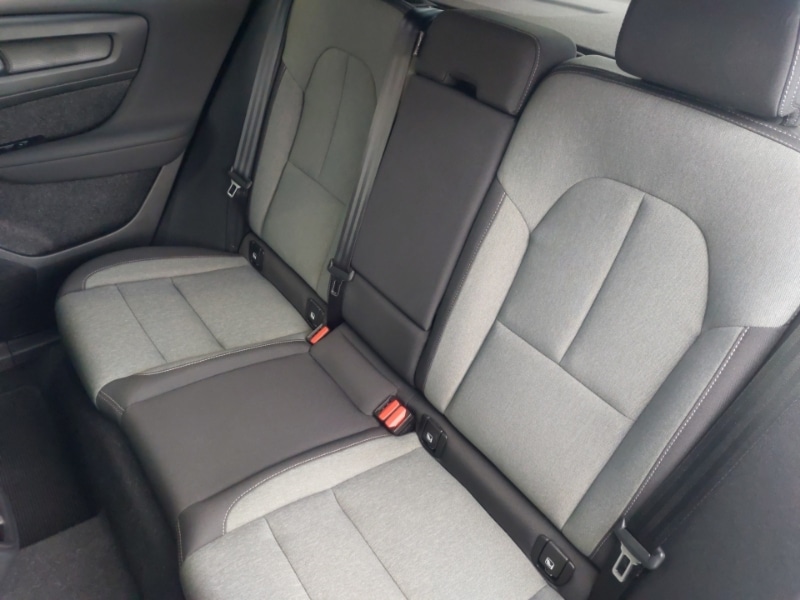 Used Volvo XC40 2023 for sale - 77154931: Photo 6