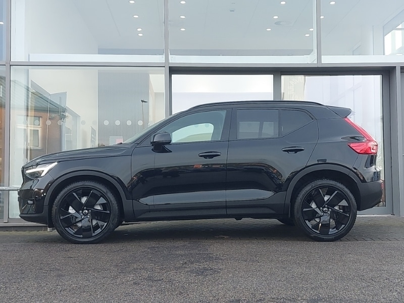 Used Volvo XC40 2025 for sale - 77453959: Photo 4