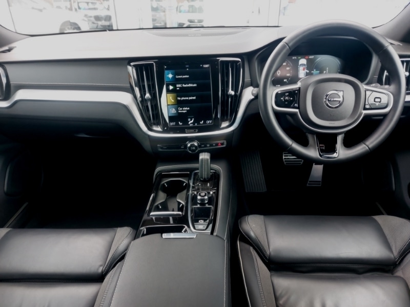 Used Volvo V60 2021 for sale - 76527477: Photo 2