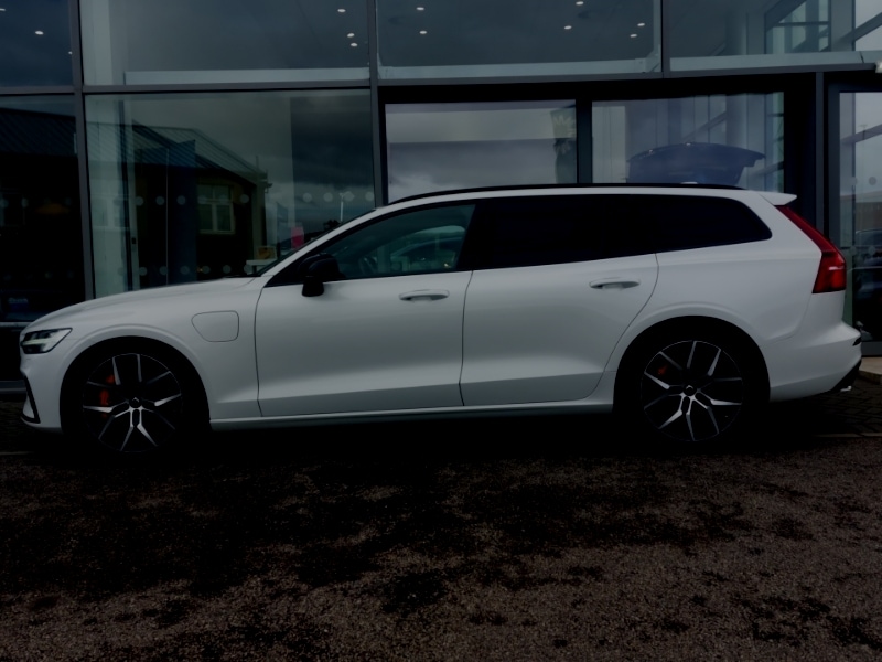 Used Volvo V60 2021 for sale - 76527477: Photo 4