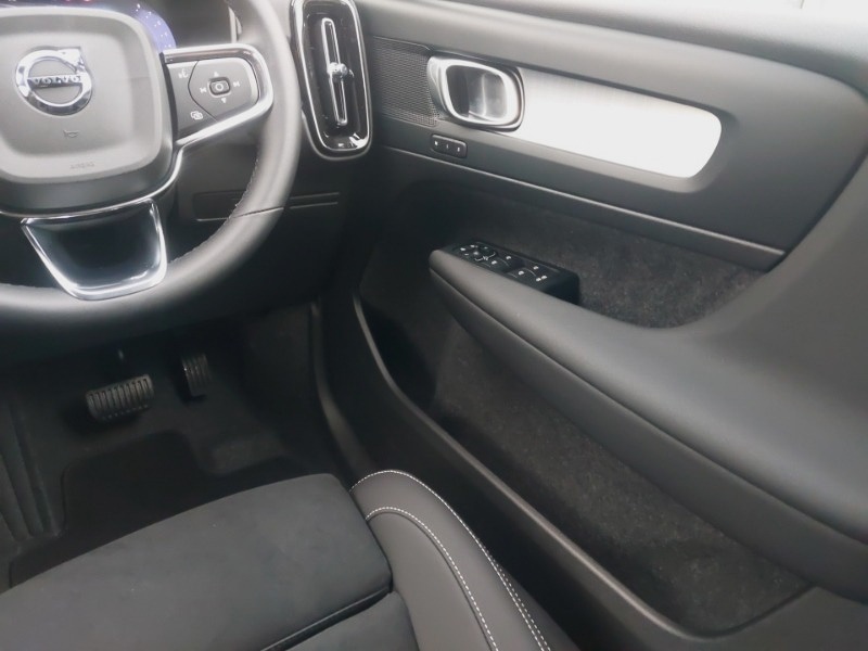 Used Volvo XC40 2025 for sale - 77453967: Photo 16