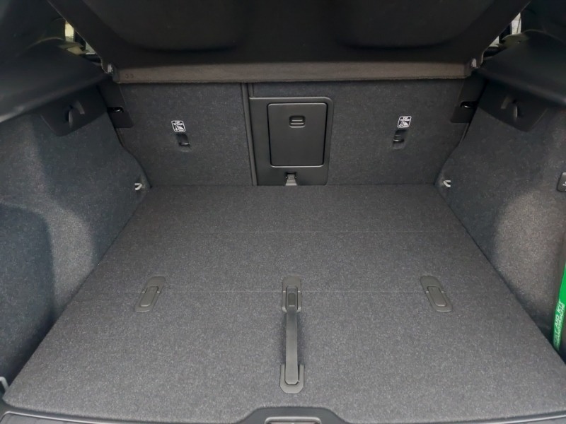 Used Volvo XC40 2025 for sale - 77453967: Photo 8