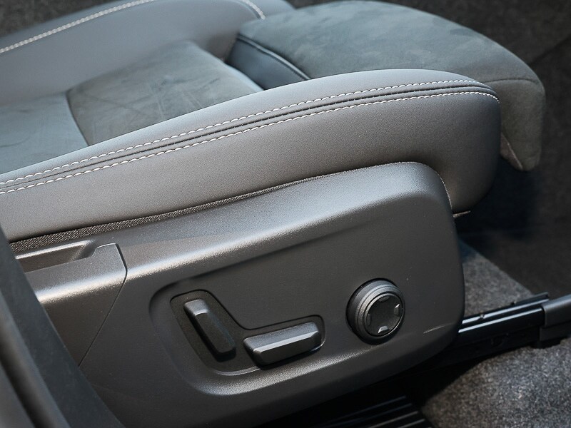 Used Volvo XC40 2025 for sale - 76199390: Photo 14