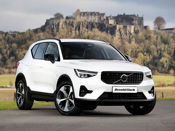 Used Volvo XC40 2025 for sale - 76199390: Photo 1