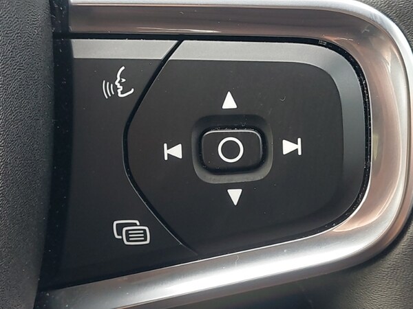 Used Volvo XC40 2024 for sale - 75767938: Photo 14