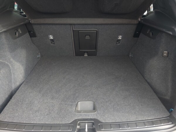 Used Volvo XC40 2024 for sale - 75767938: Photo 8