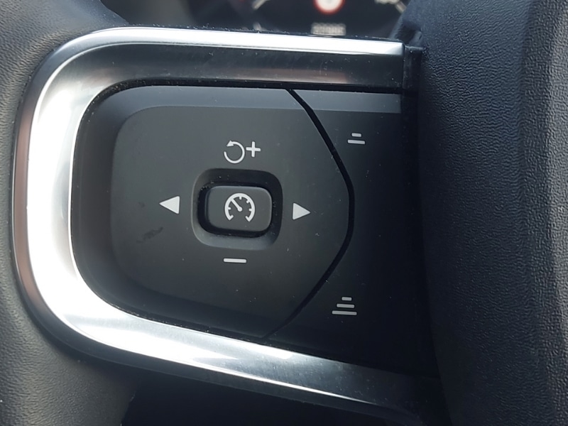 Used Volvo XC40 2022 for sale - 76493165: Photo 16