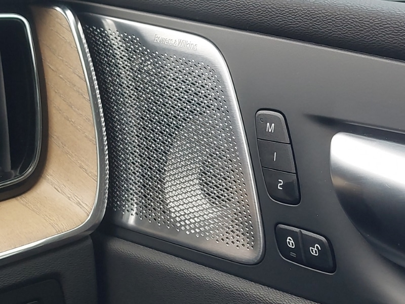 Used Volvo XC60 2025 for sale - 76397414: Photo 13