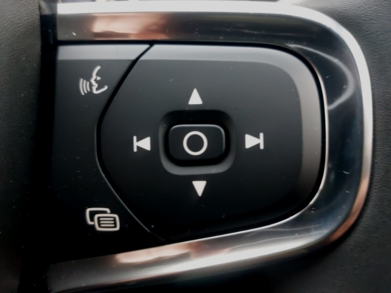 Used Volvo XC40 2025 for sale - 77453995: Photo 17