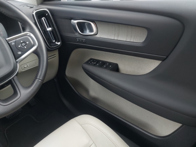 Used Volvo XC40 2020 for sale - 78126069: Photo 10