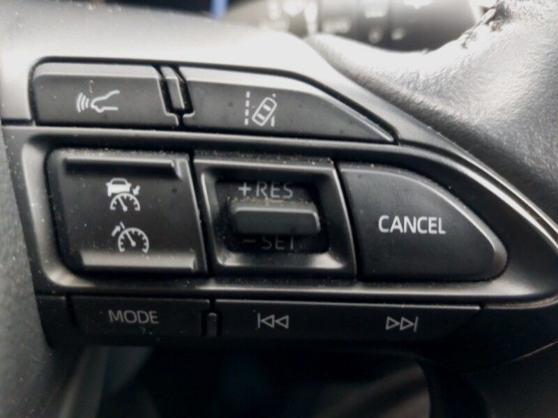 Used Toyota Yaris Cross 2022 for sale - 77933547: Photo 17