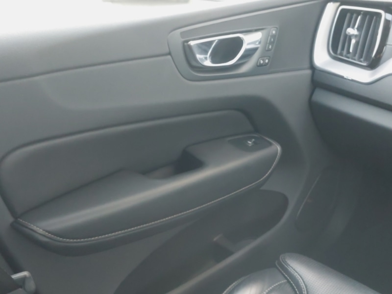 Used Volvo XC60 2019 for sale - 78151544: Photo 11