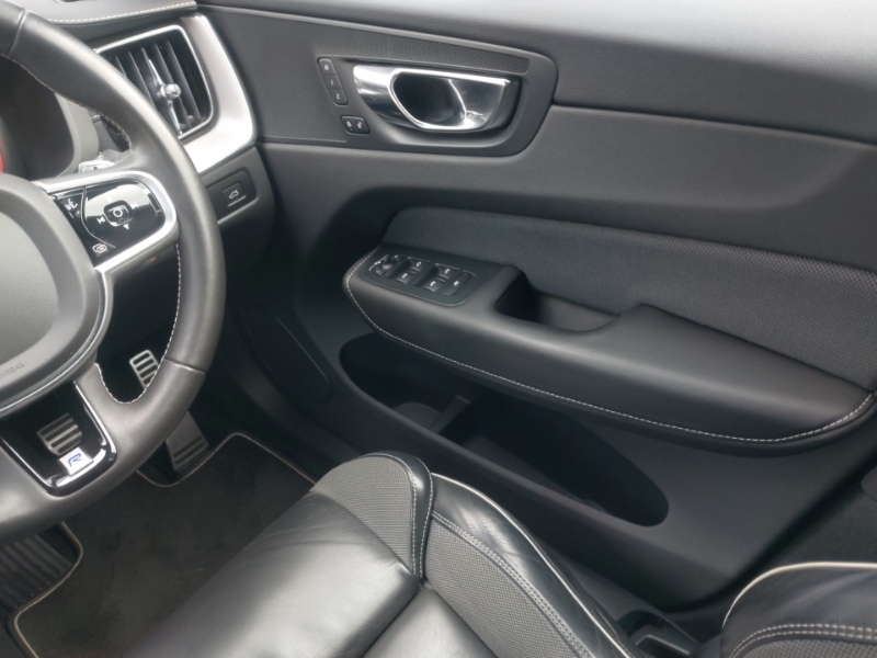 Used Volvo XC60 2019 for sale - 77816144: Photo 10