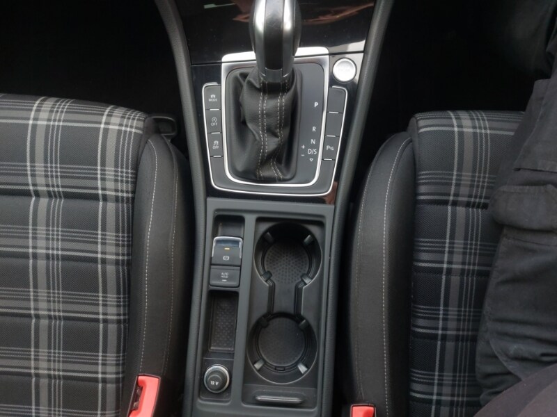 Used Volkswagen Golf 2018 for sale - 76518703: Photo 17