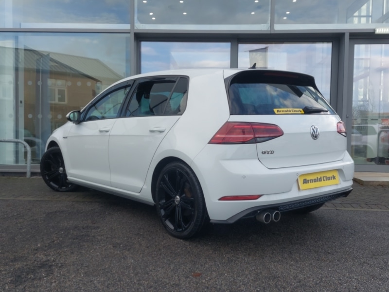 Used Volkswagen Golf 2018 for sale - 76518703: Photo 3