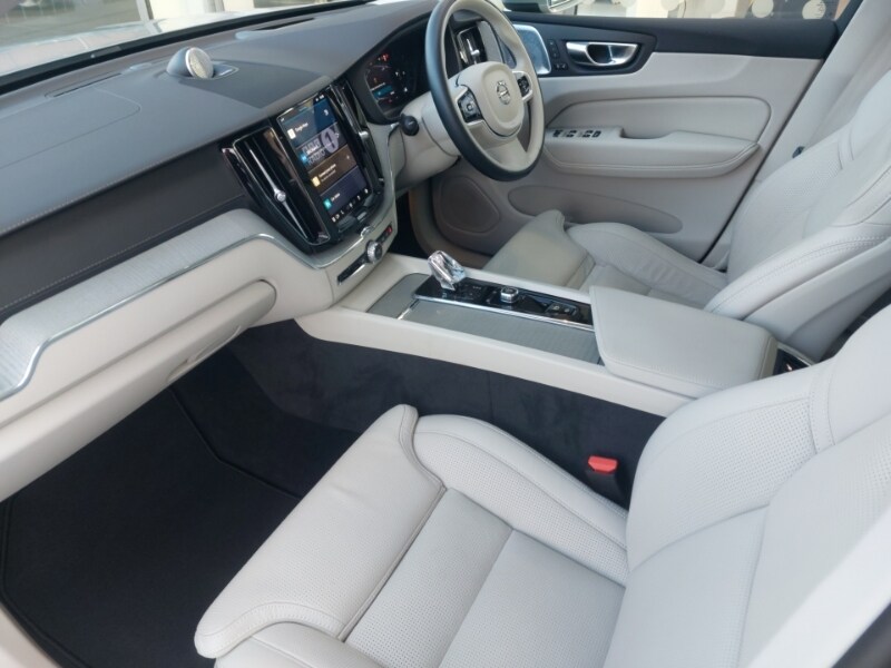 Used Volvo XC60 2024 for sale - 76331795: Photo 5