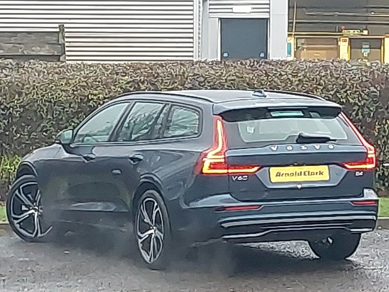 Used Volvo V60 2025 for sale - 77644324: Photo 3