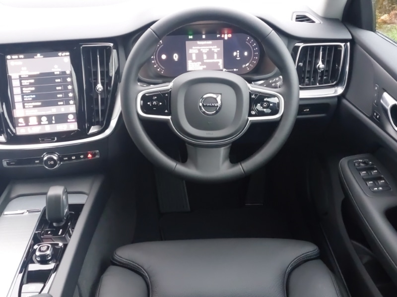 Used Volvo V60 2025 for sale - 77644324: Photo 7