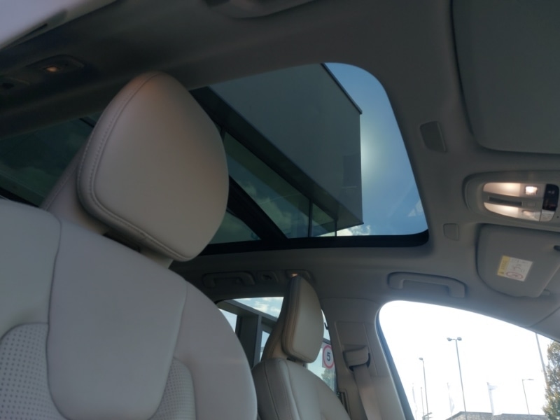 Used Volvo XC60 2022 for sale - 76054679: Photo 15